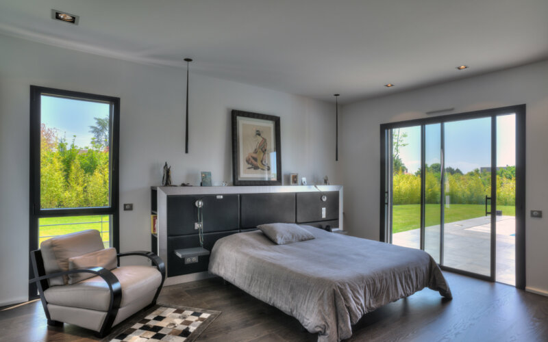 chambre_parentale_baie_vitree